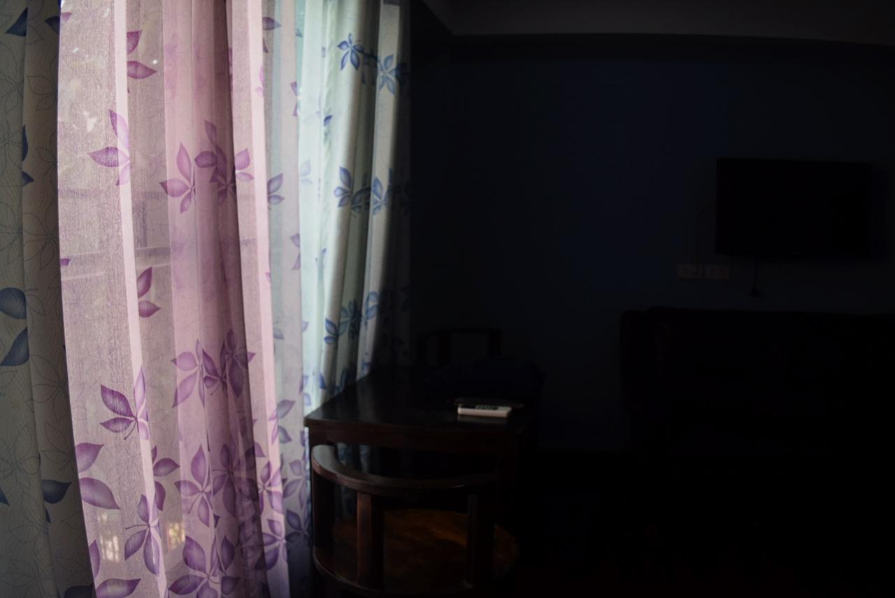 Room To Let 치앙마이 외부 사진