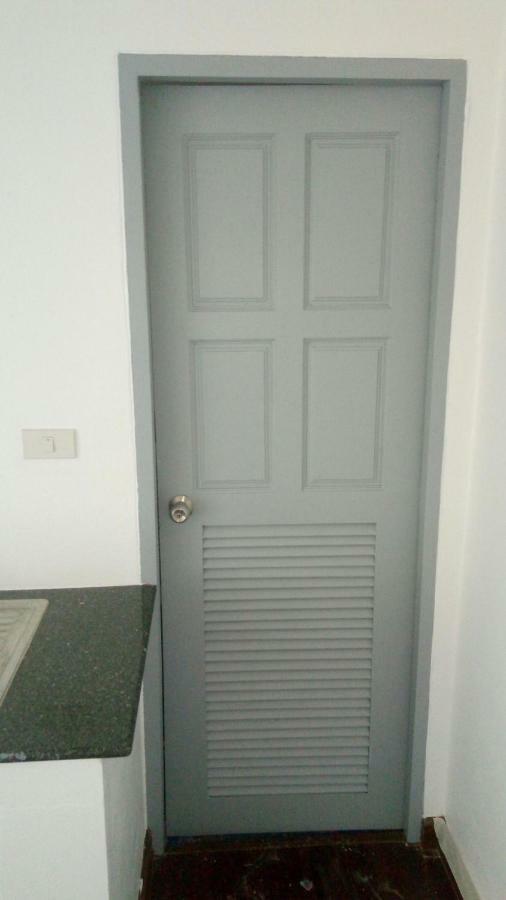 Room To Let 치앙마이 외부 사진