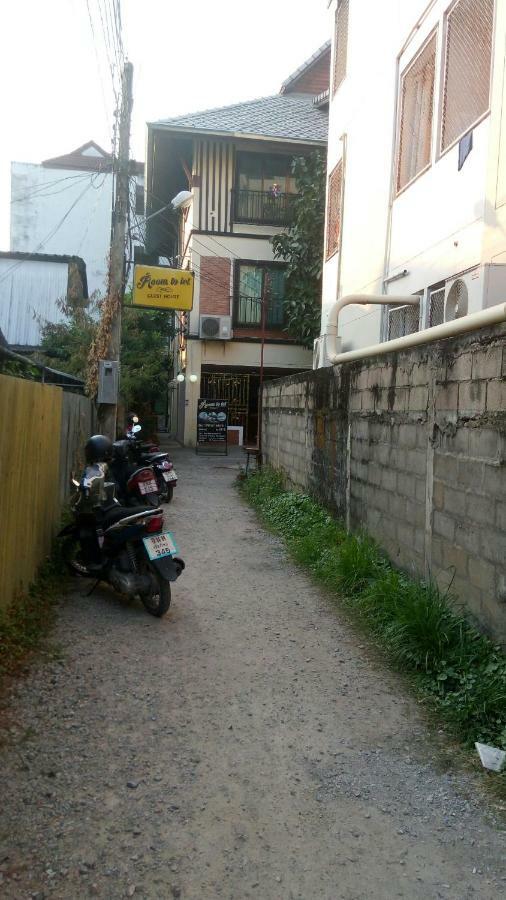 Room To Let 치앙마이 외부 사진