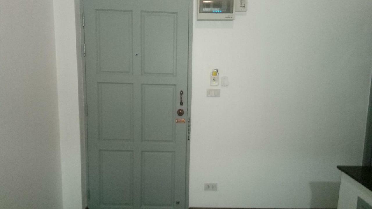 Room To Let 치앙마이 외부 사진