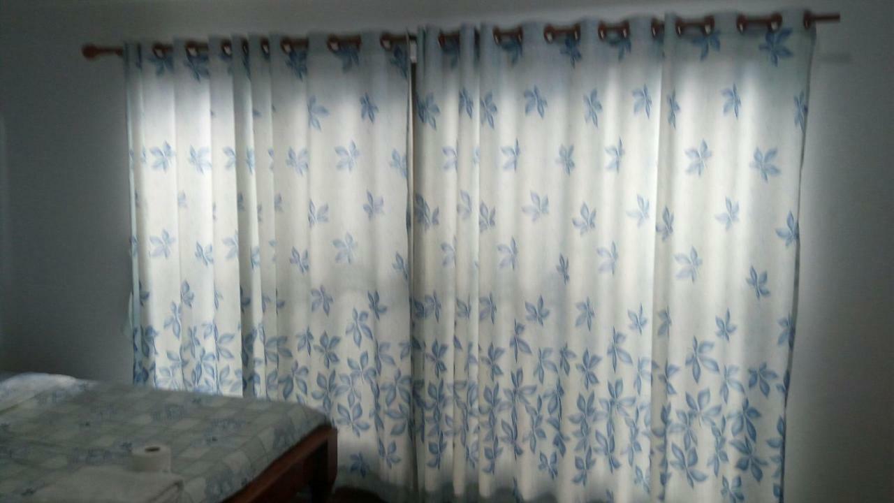 Room To Let 치앙마이 외부 사진